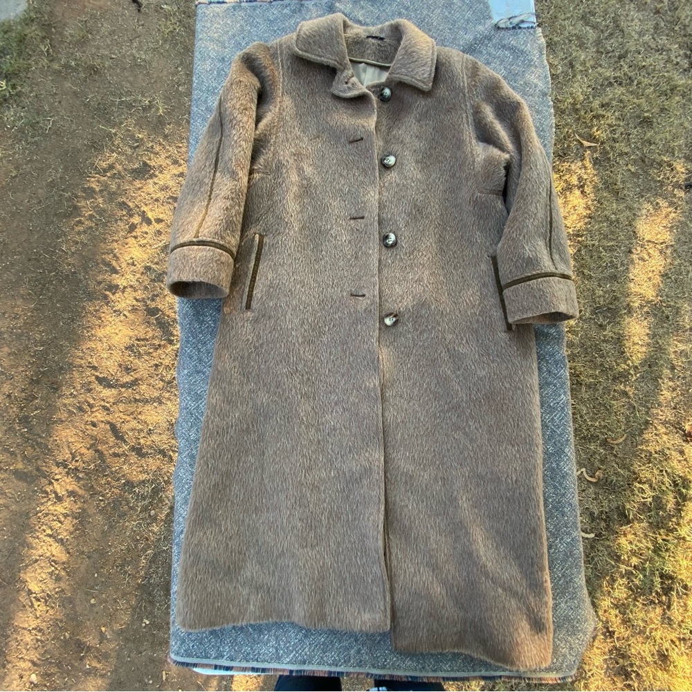 Vintage Llama Wool Fur Coat Women’s size Large